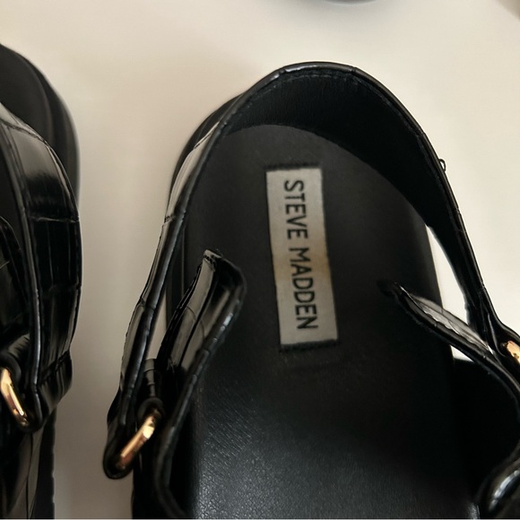 Steve Madden Mona Croc Black Sandals Women’s - Picture 5 of 12